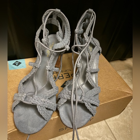 American Eagle Heels - Picture 2 of 3